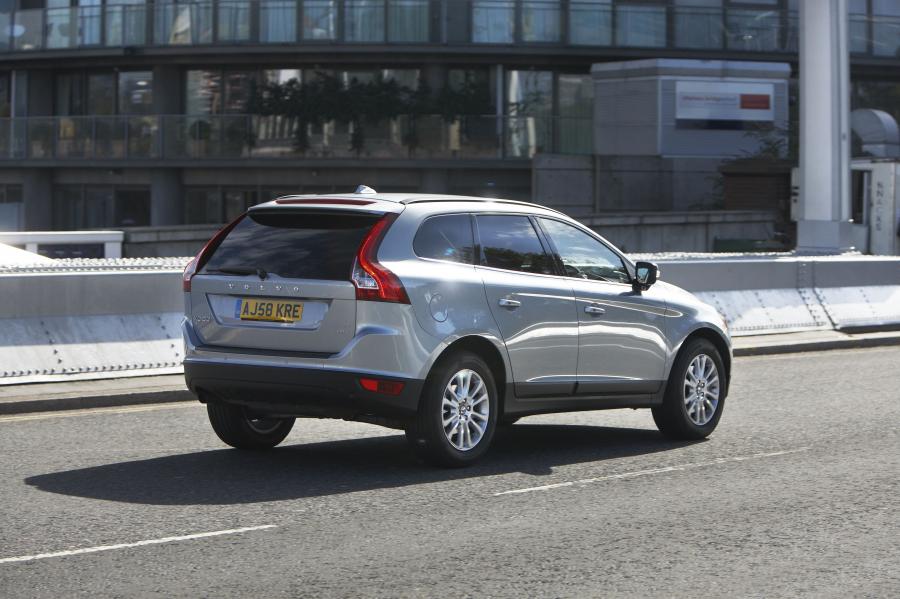  Volvo XC60 2008 года  (фото 11 из 210)